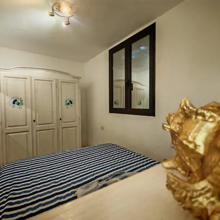 Fra Lu Fraili Apartment